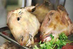 دلال‌ها؛ متهمان اصلی بازار گوشت + فیلم