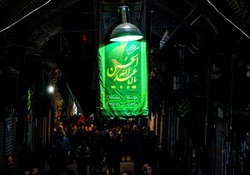عرض ارادت شیعیان ایران به علمدار کربلا در تاسوعای حسینی (ع) + فیلم