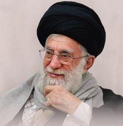 ماجرای نامه‌ای که اخوان ثالث به رهبر معظم انقلاب نوشت + فیلم