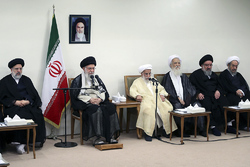 بازدید رهبر انقلاب از نمایشگاه شرکت‌های دانش‌بنیان