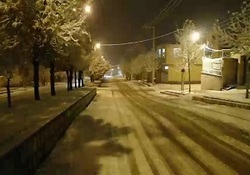 طبیعت برفی و خیره‌کننده جاده اسالم به خلخال + فیلم