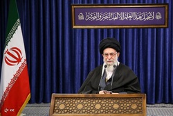 دیدار رهبر انقلاب با خانواده شهید فخری‌زاده