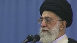 نگاهی گذرا بر زندگی پر افتخار معلمی دلسوز و فداکار + فیلم