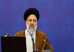 واکنش جالب طبری به اتهامش در دادگاه + فیلم