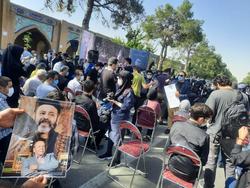 مراسم خاکسپاری محمد علی کشاورز