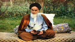 رهبری مقتدر و محبوب که کاخ مستکبران زمانه را ویران کرد + فیلم