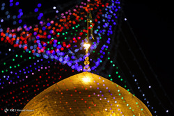 حرم مطهر امام رضا (ع) در شب میلاد