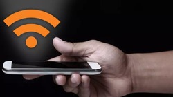 راهکار حل مشکل داغ شدن تلفن همراه + فیلم