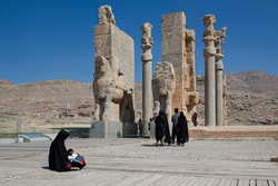 دژپل در آستانه ویرانی
