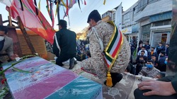 تشییع پیکر شهید فراجا قربانعلی پیری در تهران + فیلم