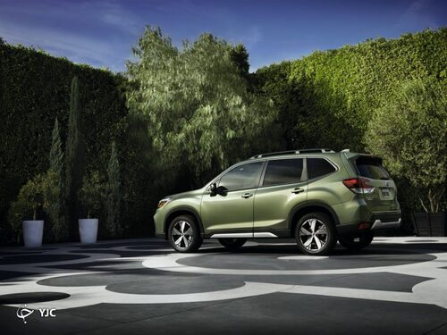 تویوتا RAV4 در مقابل سوبارو فارستر: کدام کراس اوور برای شما مناسب است؟