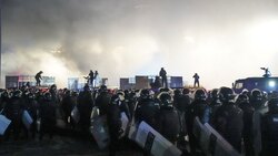 تصاویری از آتش‌سوزی کارخانه شیمیایی نیوجرسی