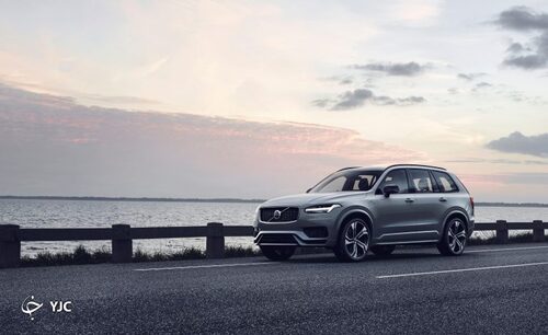 ولوو XC90 در مقابل  آئودی Q7 + فیلم