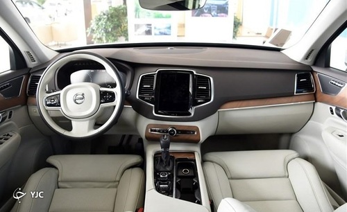 ولوو XC90 در مقابل  آئودی Q7 + فیلم