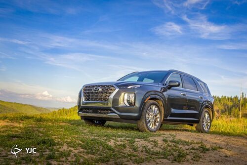 تویوتا هایلندر در مقابل هیوندای پالیسید: کدام SUV عملکرد بهتری دارد؟