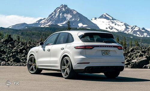 پورشه کاین توربو / توربو S E-Hybrid 2022