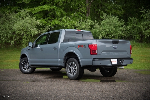مقایسه فورد F-150 در مقابل شورولت سیلورادو 2019 + تصاویر