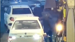 سرقت سوزوکی ۱۴۰۰ از یک نمایشگاه در غرب تهران + فیلم