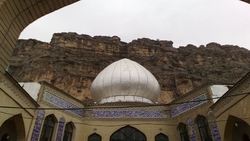 ماجرای جوشیدن چشمه آب در قدمگاه امام رضا(ع) + فیلم