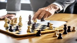 خاطره فوتبال بازی کردن رامبد جوان با مهدی صبایی + فیلم