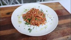 آموزش شيرين قاتق(خورشت آلو قیسی) + فیلم