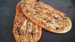 چرا به نان کنجد و سبزیجات اضافه نباید کرد؟ + فیلم