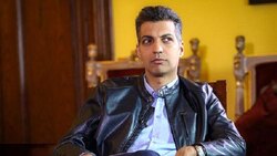 تزریق واکسن علی دایی در خارج از کشور از زبان خودش + فیلم