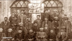بستنی‌های عجیب و غریبی که از خلاقیت هندی‌ها نشات می‌گیرد + فیلم