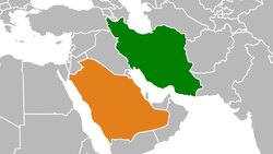 شستشوی خودروها توسط زنان عربستانی جنجالی شد + فیلم