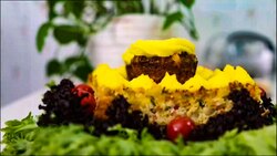 طرز تهیه یک غذای محلی خوشمزه + فیلم