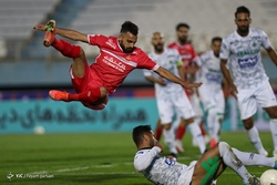 لیگ برتر فوتبال/ فجر سپاسی ۱ - استقلال تهران ۱