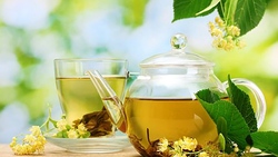 طرز تهیه دمنوش مناسب برای سرماخوردگی و کرونا + فیلم