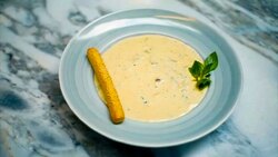 طرز تهیه سوپ قارچ و آویشن + فیلم