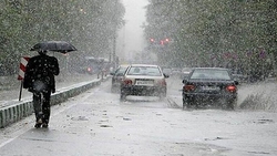 کشته شدن بیش از ۱۵ نفر در سیل هند + فیلم
