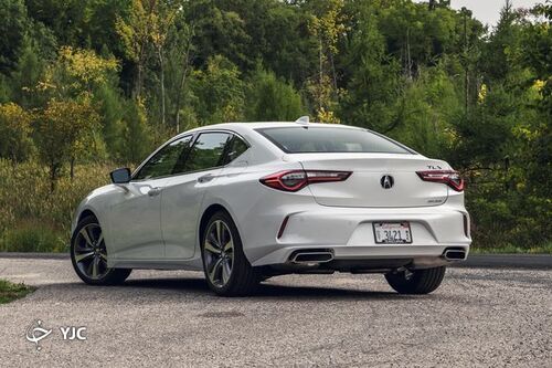2021  آکورا TLX