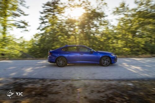 2021  آکورا TLX