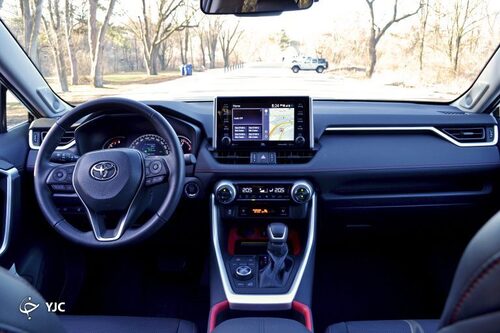 مقایسه تویوتا RAV4 در مقابل نیسان روگ + فیلم