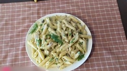 پخت پیتزای بزرگ برای کودکان فقیر هندی + فیلم