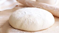 مراحل تهیه دونات در یک شیرینی فروشی خیابانی + فیلم