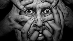 علائم و راه‌های درمان دیسک کمر + فیلم