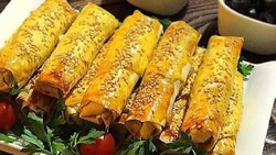 طرز تهیه نان رول اسفناج و پنیر + فیلم