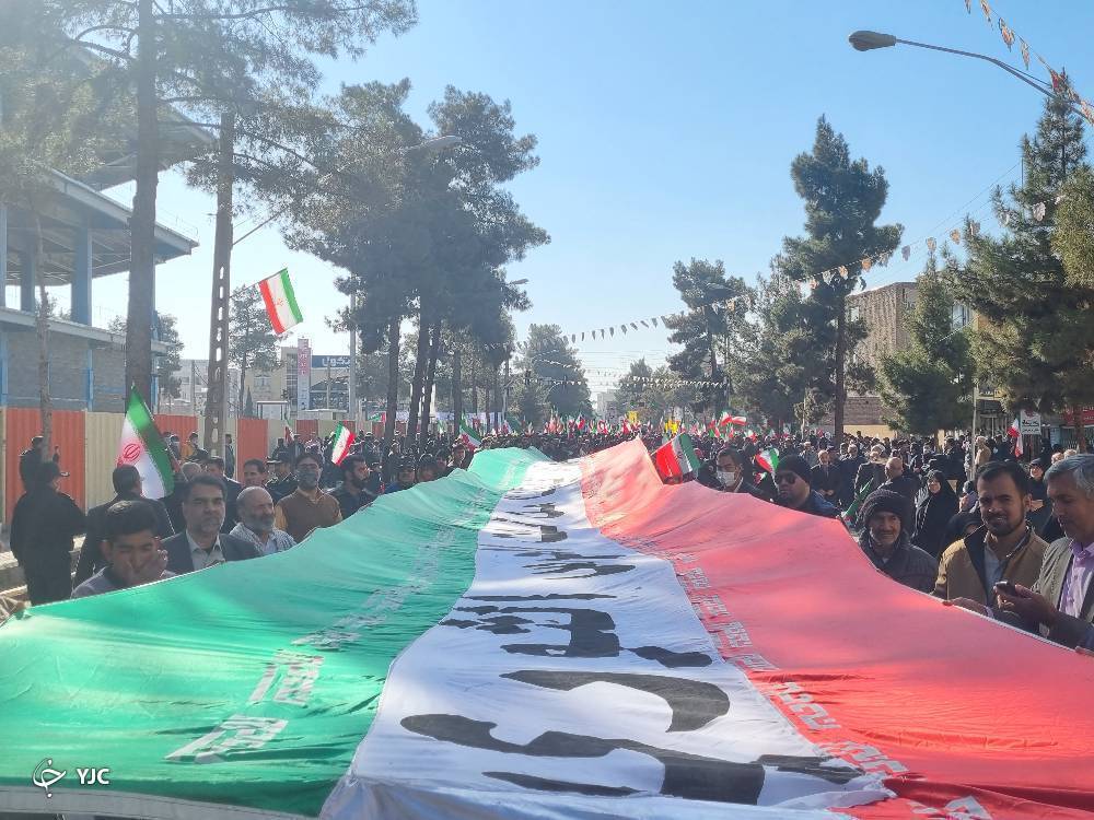 راهپیمایی 22 بهمن در کرمان