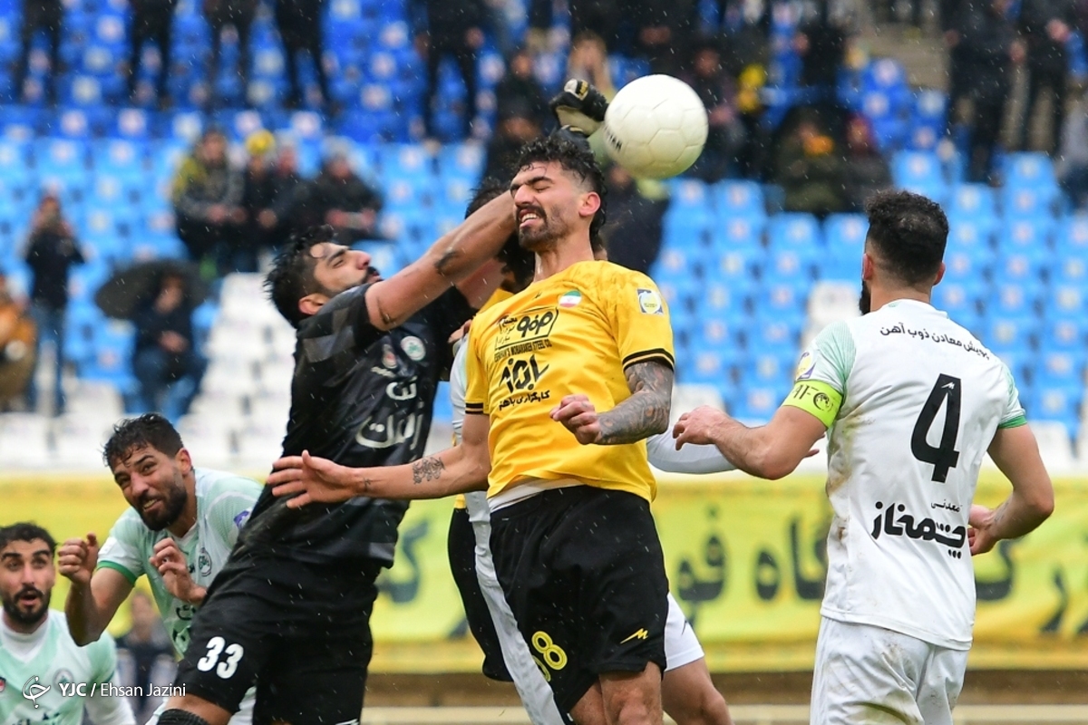 جام حذفی فوتبال / سپاهان ۲ - ۴ پرسپولیس