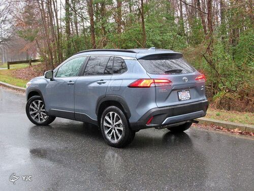 هیوندای کونا 2022 در مقابل مزدا CX-30 2022 + فیلم