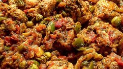 دستور پخت جوجه با سس بادام زمینی + فیلم