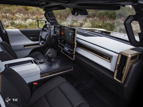 فورد F-150 لایتنینگ 2022 در مقابل GMC هامر EV 2022
