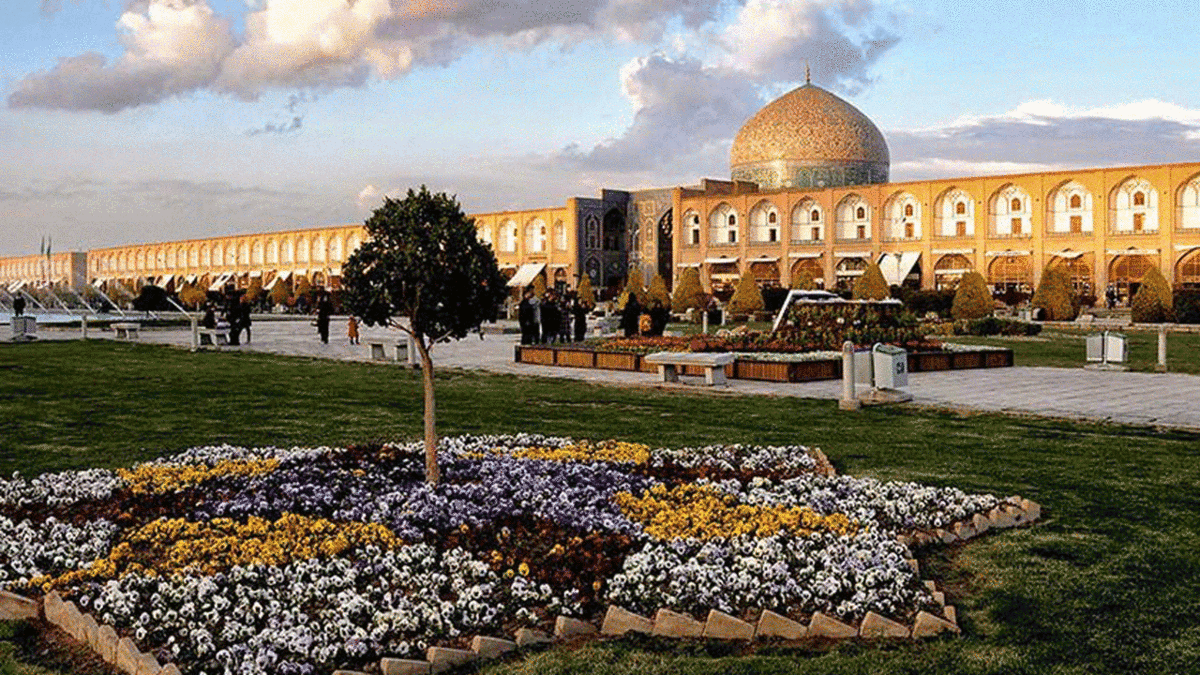 ویژگی‌های منحصر به فرد مسجد امام خمینی (ره) اصفهان + فیلم