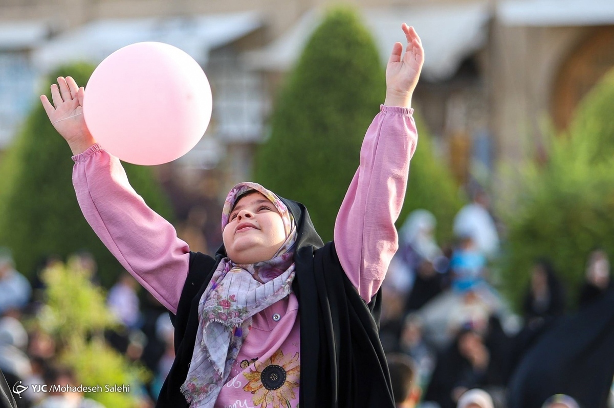 اجتماع بزرگ دختران انقلاب