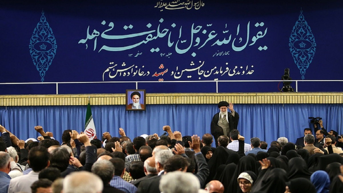بخشی از آنچه در هفتم تیرماه سال ۱۳۶۰ اتفاق افتاد + فیلم