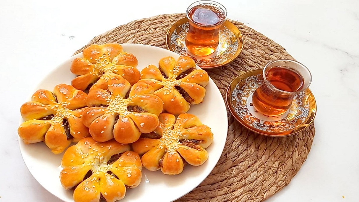 طرز تهیه شیرینی‌های مدل دار قنادی + فیلم